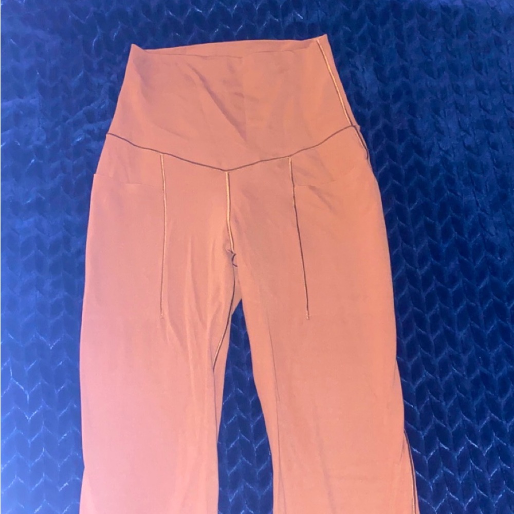 Aerie offline leggings!🧡